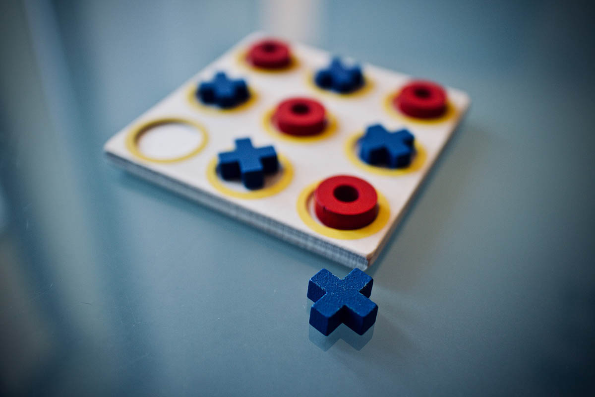 2020_naslovka_3v_vrsto